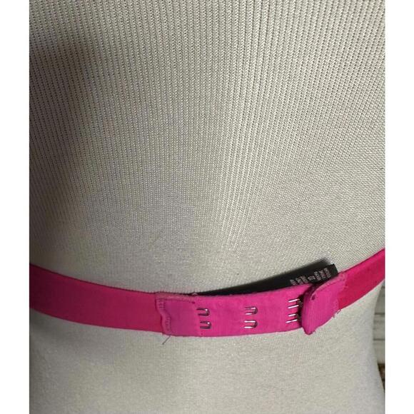 Victoria's Secret Very Sexy bright pink balconet bra Size 32D - Picture 7 of 9